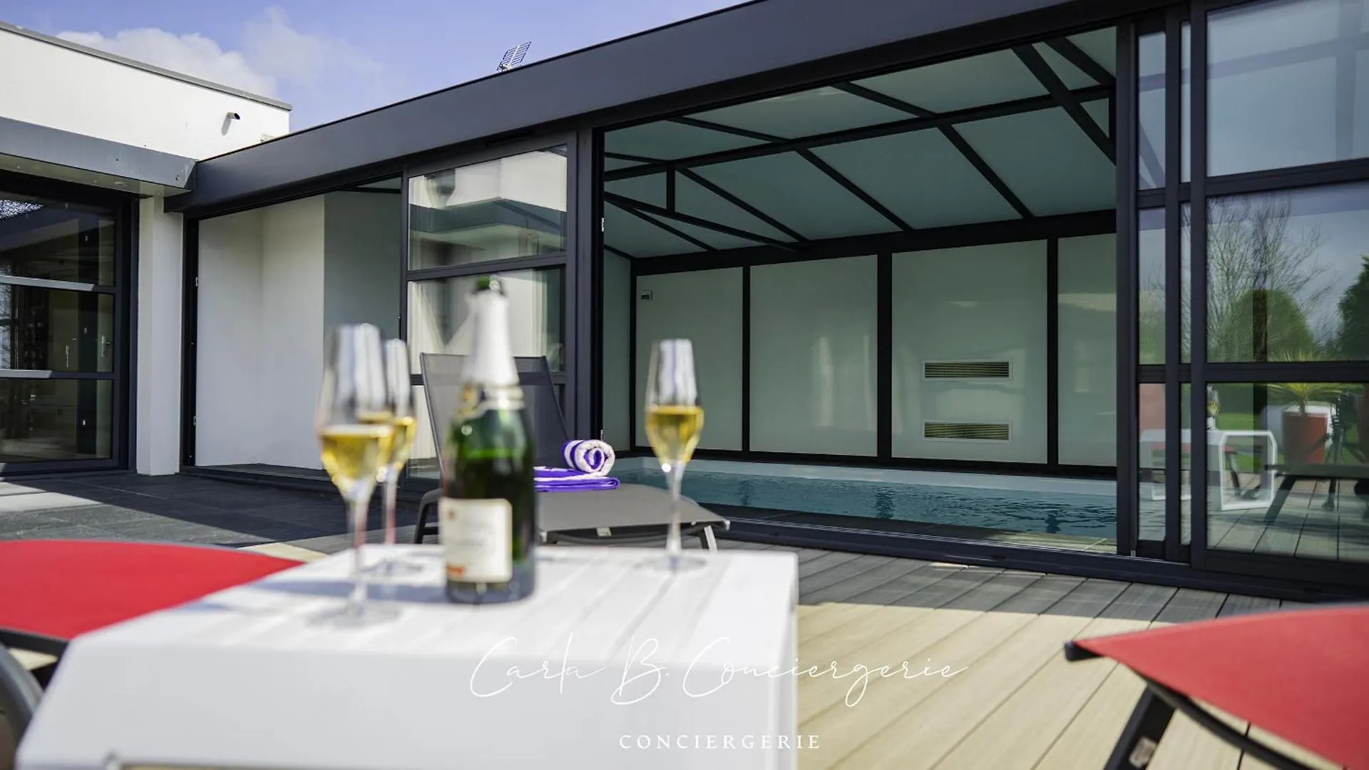 -Perle - Maison Contemporaine Avec Piscine Concarneau 0*,  France